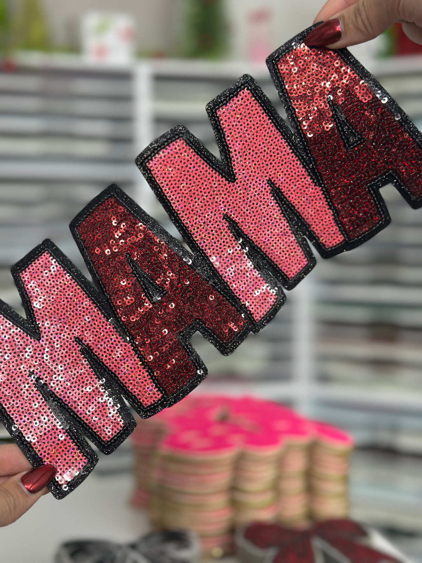 MAMA (Holographic Sequin)